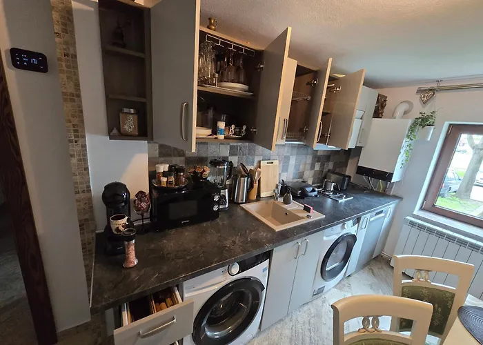 Ole Luxury Stay In City Center - Parking Included